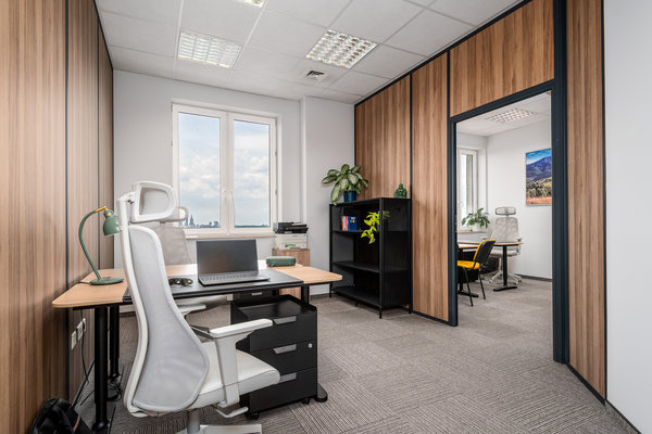 Gotowe biura serwisowane do wynajęcia Warszawa Mokotów ul. Pory 78 - Carolina Medical Center